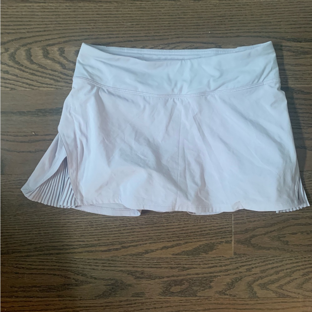 Lululemon skirt size 6